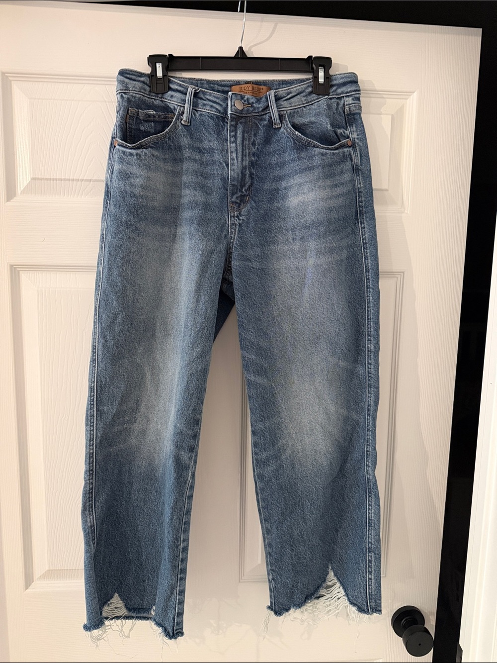 Judy Blue Rigid Magic Light Blue Cropped Wide Leg Jeans with Raw Hem